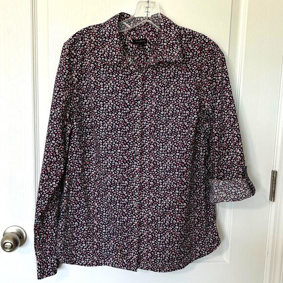 Talbots Wms 14 Blue Red Printed Roll Tab Button Up Shirt Business Casual Office - Picture 2 of 9